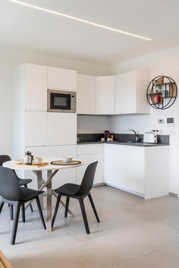 Gentile 46 Luxury Flat Lejlighed Bari Eksteriør billede