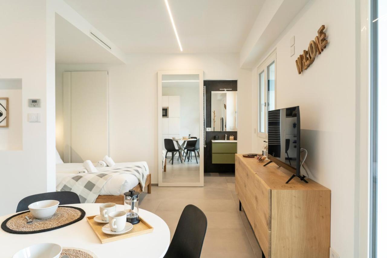 Gentile 46 Luxury Flat Lejlighed Bari Eksteriør billede